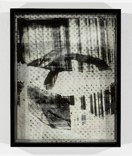 <i>Nec_d Dots #1</i>, 2019/23<br />
<em>Museum glass coated with photo emulsion, exposed with negative of the series Polkadots, watercolour</em><br />
28 x 23 x 4 cm